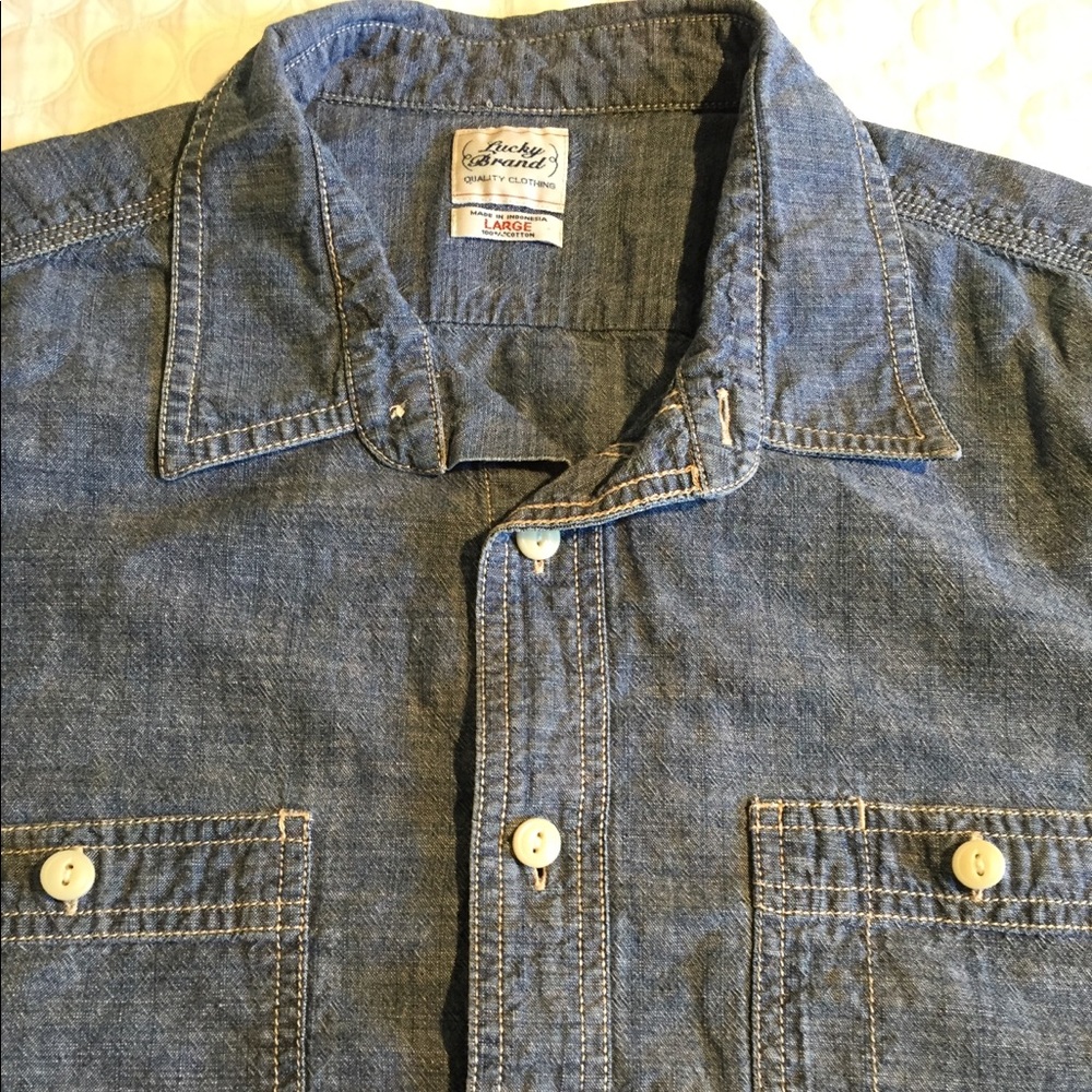 VINTAGE LUCKY BRAND SHIRT. SO COMFORTABLE
